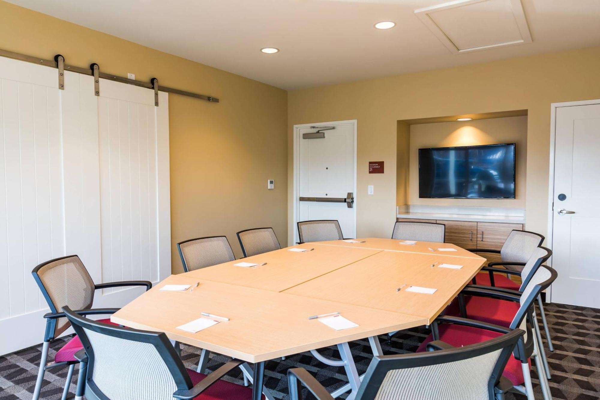 Towneplace Suites By Marriott Portland Beaverton Eksteriør billede