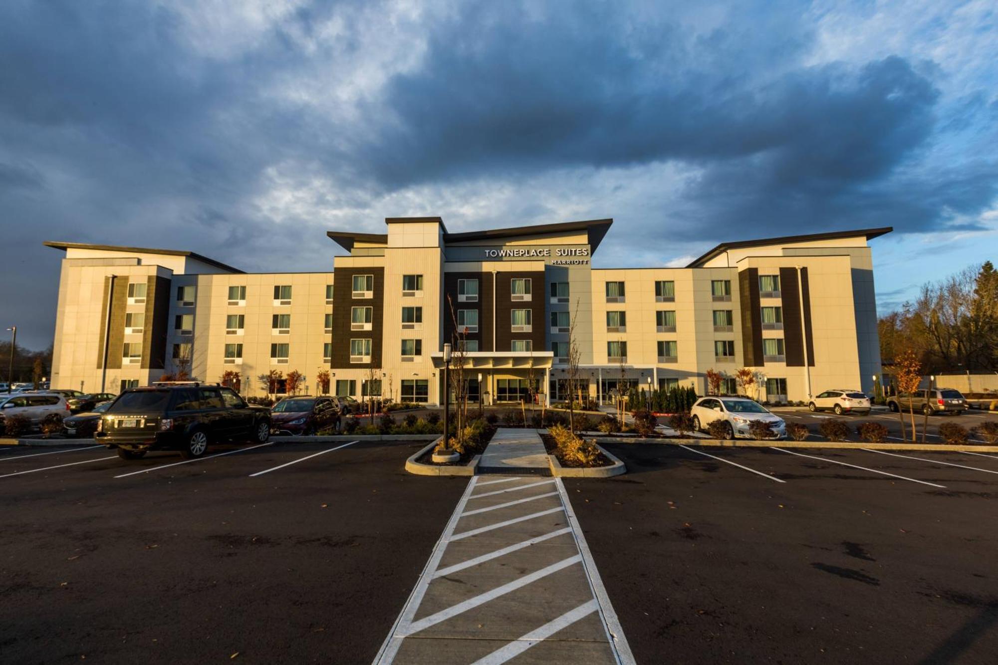 Towneplace Suites By Marriott Portland Beaverton Eksteriør billede