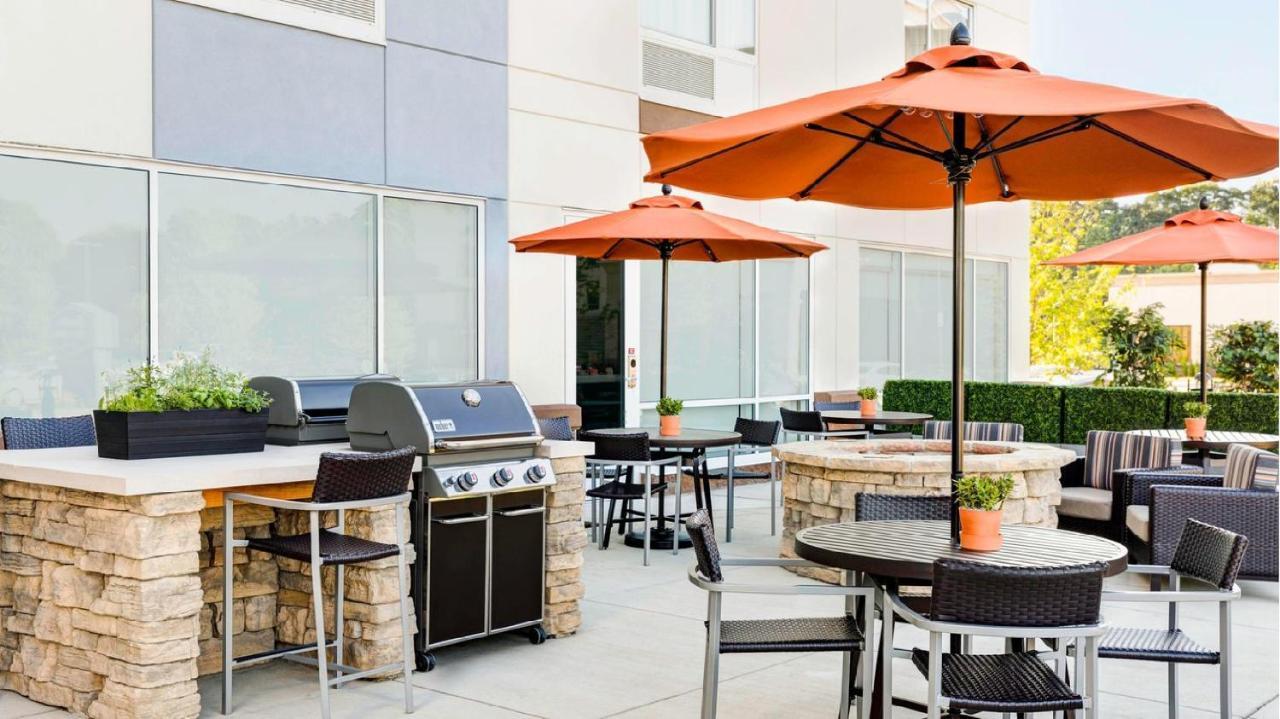 Towneplace Suites By Marriott Portland Beaverton Eksteriør billede